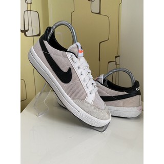 รองเท้าผ้าใบ Nike size36