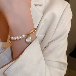 2021 new smiling face Pearl Bracelet Fashion Korean minority design high sense network red best friend girl Bracelet