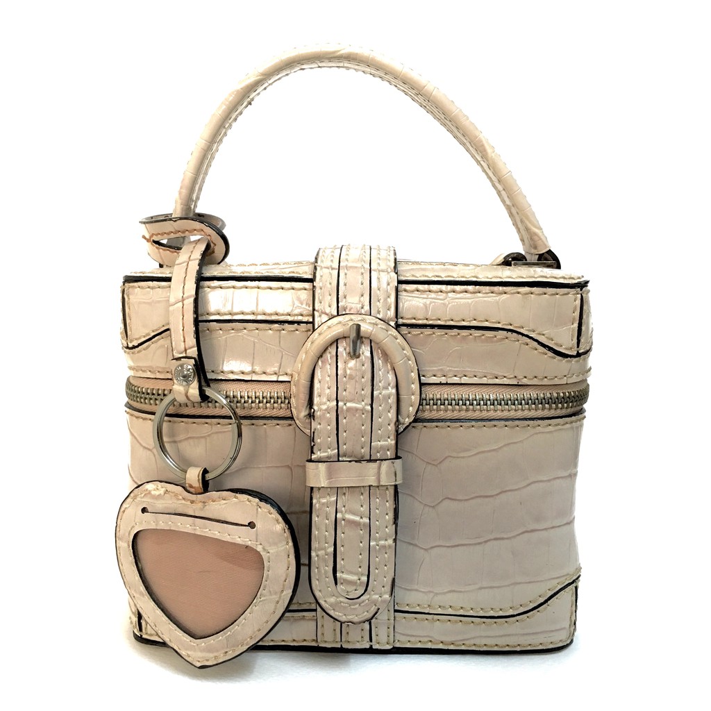 ESPRITกระเป๋าถือสีออฟไวท์ (TukTikTa)