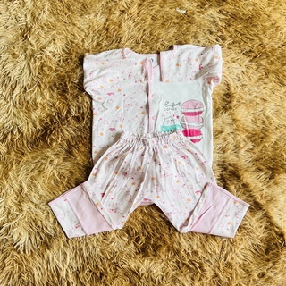 ชุดนอนขายาวแขนยาวหมีมาการองสีชมพู enfant ไซส์ 90 มือสองไม่มีตำหนิ