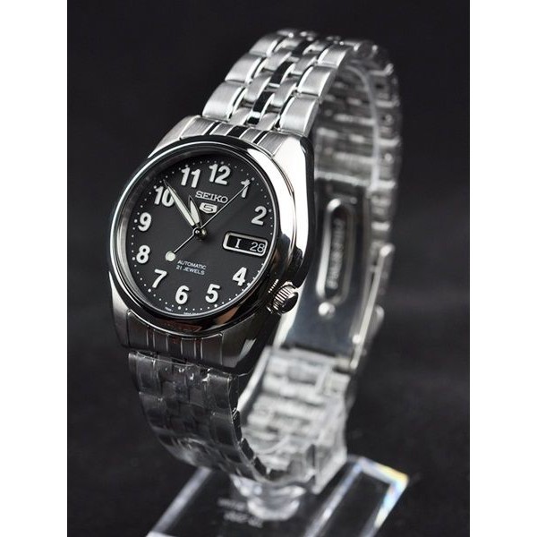 นาฬิกา Seiko 5 Automatic รุ่น SNK381K1 นาฬิกาผู้ชาย สายแสตนเลสหน้าปัดดำ -ของแท้ 100% รับประกันสินค้า 1 ปีเต็ม