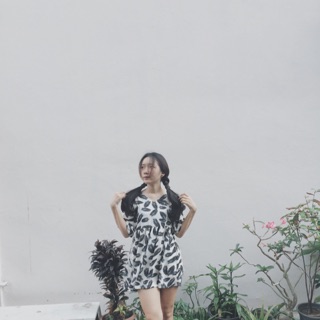 NEW! Coconut leaves dress white