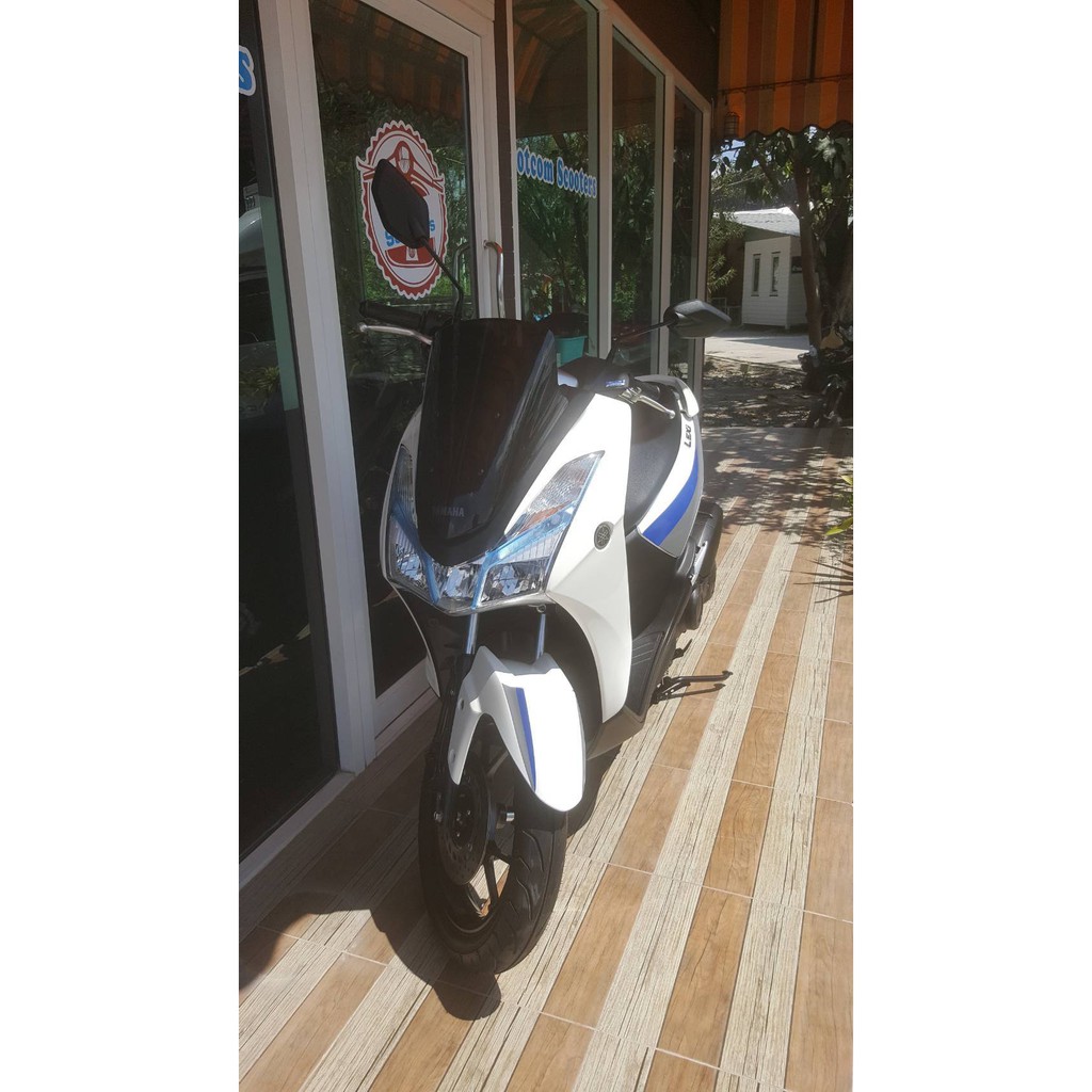 Lexi year 2018 under Yamaha warranty mileage 2366 km.