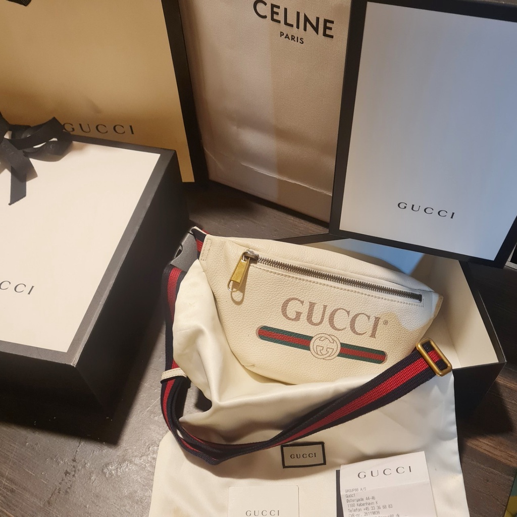 ❌❌SOLD OUT❌❌🙏 Gucci -  Print leather belt bag mini size 95 white มือสอง ของแท้ ใบเสร็จตัวจริง
