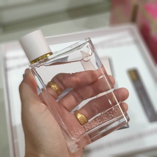 Burberry Her Eau de Parfum New Fragrance 2018 (ฺ Burberry Her EDP)💕Travel Size