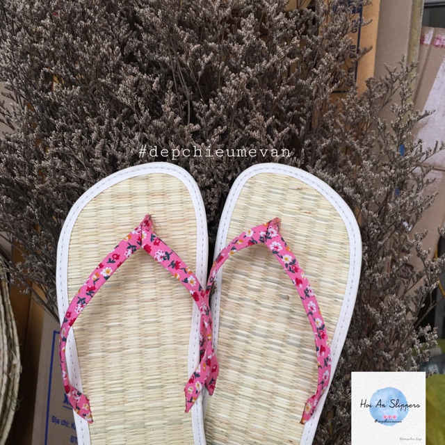 รองเท้าแตะเสื่อ Baby สีชมพู Hoi An