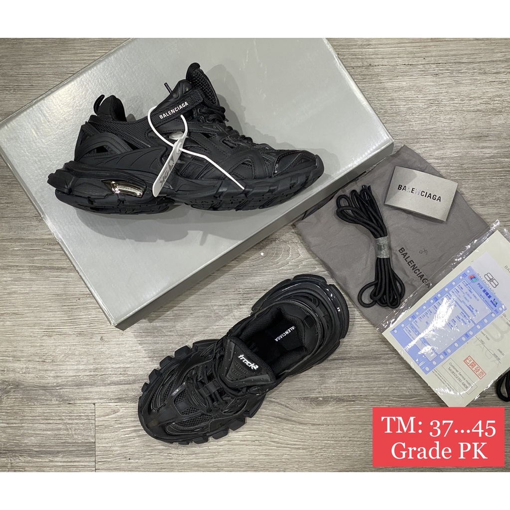 รองเท้าบาเลนเซียก้า Balenciaga | Shopee Thailand