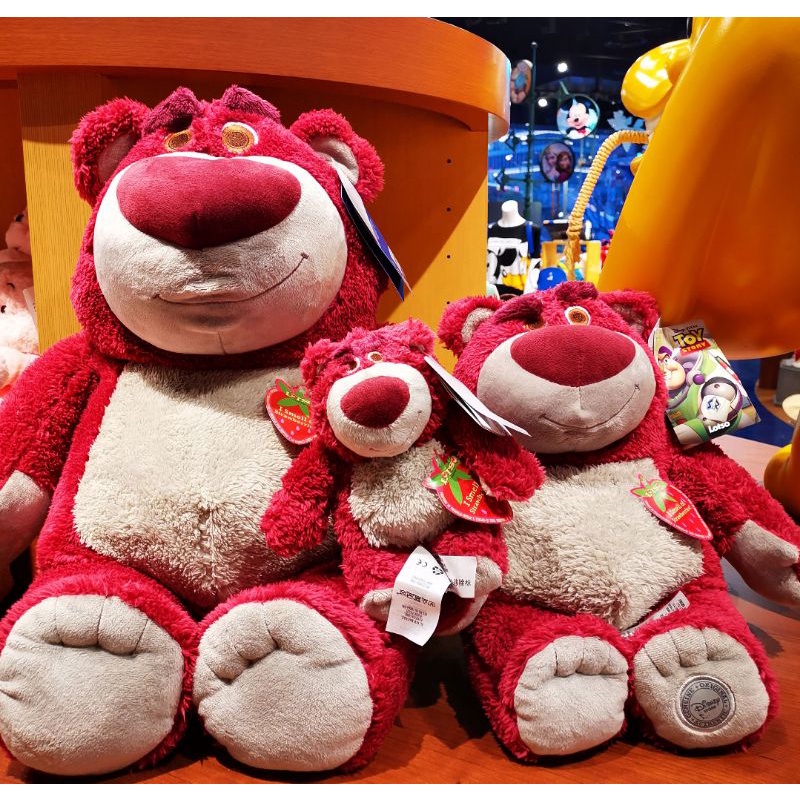 พรีออเดอร์ ของแท้💯 ตุ๊กตาหมีล็อตโซ่ กลิ่นสตอเบอร์รี่ Lotso Toy story Strawberry Flavor ส่งตรงจาก Disneyland Shanghai