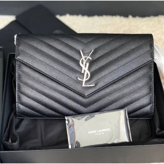 New Saint Luarent YSL Envelope Chain wallet 9” SHW ปี 2022 Woc