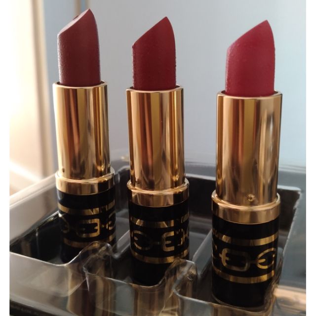 Estee Lauder Long Lasting Lips : Pure Color Crystal Lipstick