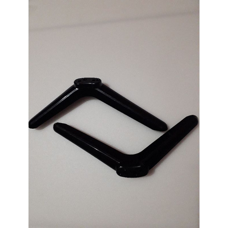 TCL XIOAMI COOCAA 32IN TV LEGS