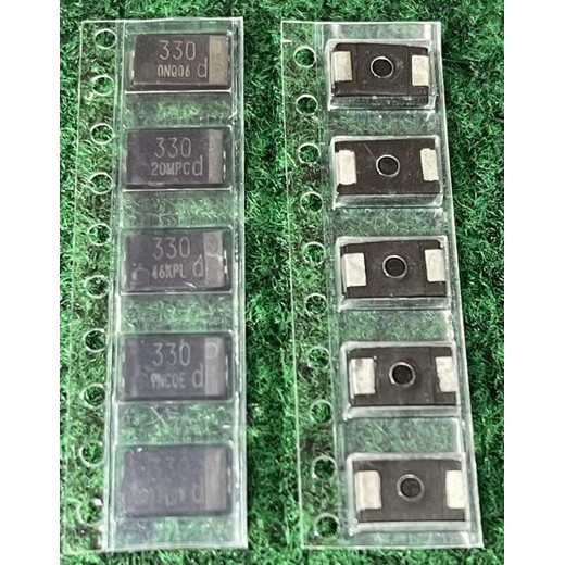 ตัวเก็บประจุ  C 330UF 6V 6.3V แบบ SMD  ใช้แทน TOKIN OE907 OE128 ได้จำนวน 5 เม็ด Capacitor 330uF 330 