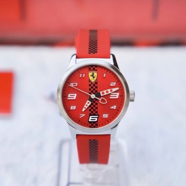 (ป่อน0%) นาฬิกา สายยาง สีแดง Scuderia Ferrari watches 0860001