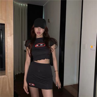 เซทเสื้อครอป+กระโปรงสั้น เกร๋ๆ เท่ๆ ⚡️⚡️⚡️ MN121