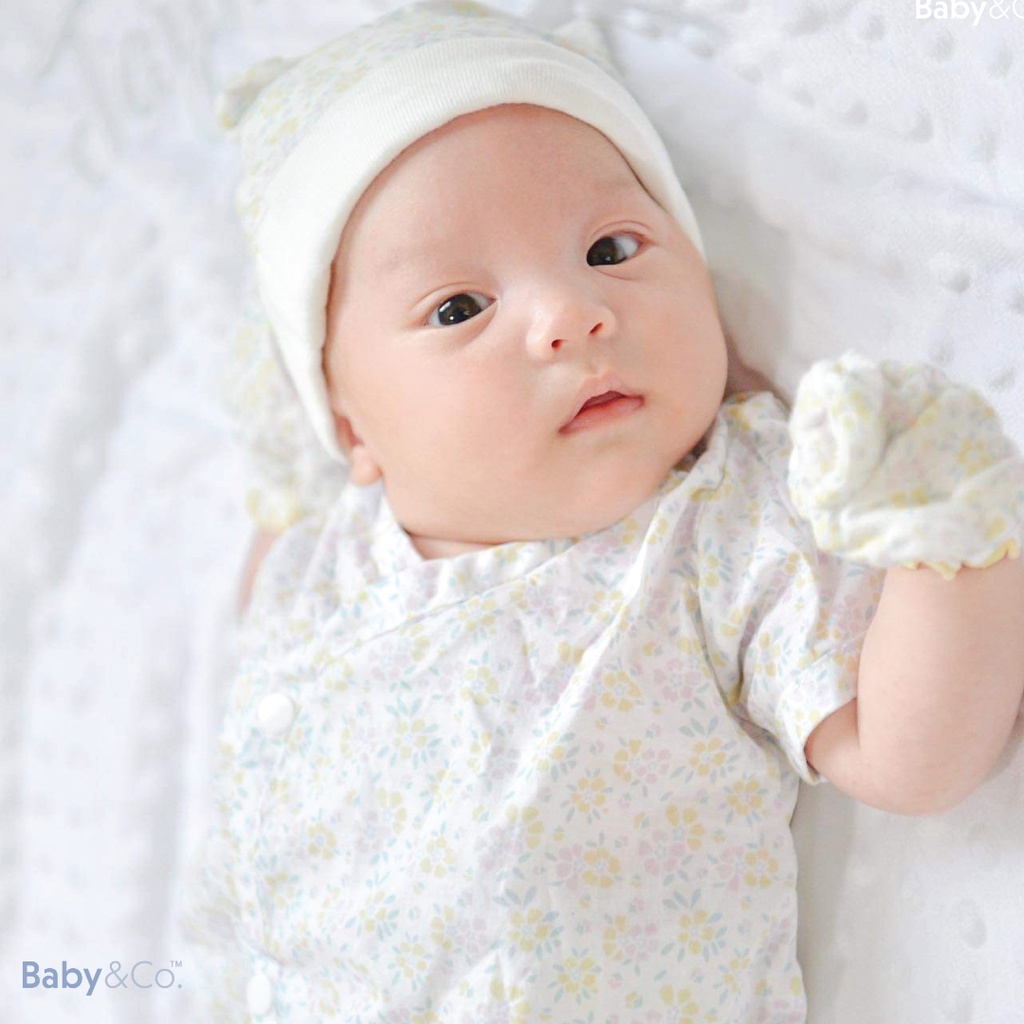 Baby & Co. Newborn Shirt buttons and Pants Set บรรจุ 1 เซต (Audrey Floral)