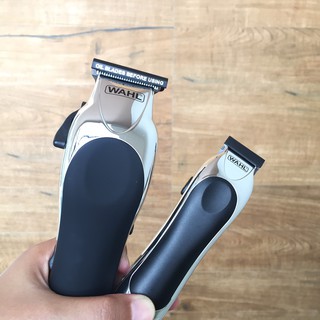 WAHL® Deluxe Chrome Pro Haircutting Kit with Trimmer รุ่น 79524-5201 ชุดปัตตาเลี่ยนตัดแต่งผม และที่กันจอน มีคุณภาพ