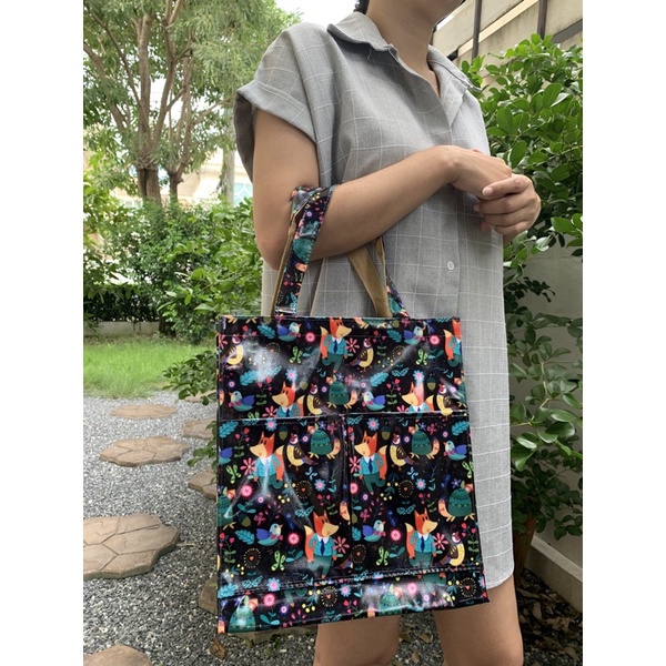 กระเป๋าผ้าเคลือบกันน้ำลายน่ารัก กระเป๋าถือกันน้ำ size A4 มีซิปด้านบน & มีช่องใส่ของด้านหน้า (1st page) - รูปที่ 7