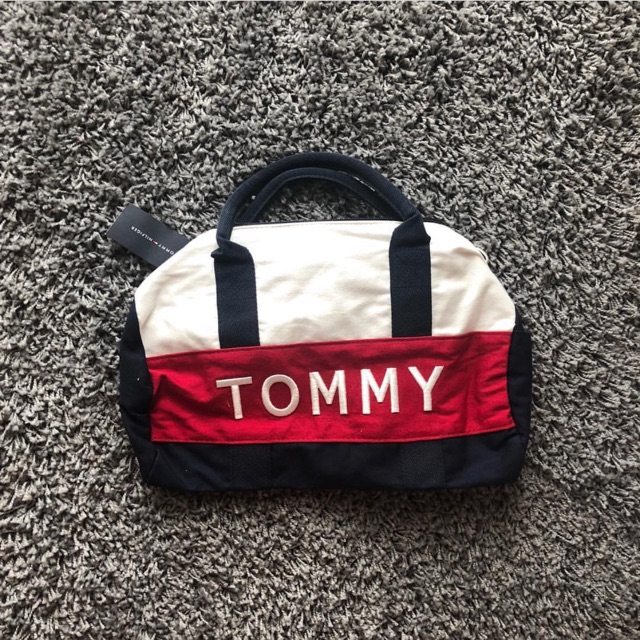 กระเป๋า Tommy Hilfiger // Tommy Duffle Bag