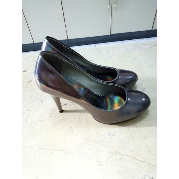 Preloved Pazzion Heels