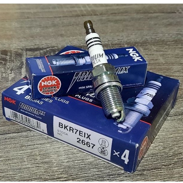 NGK BKR7EIX  2667 Iridium Power Spark Plug(4หัว) Made in Japan