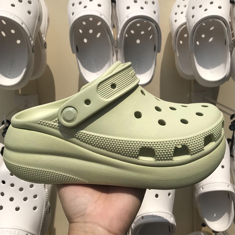 cross แท้ CLASSIC CRUSH CLOG รองเท้า cross แท้ผู้หญิง ส้นหนา 7 ซม. เสริมส้น เหมาะกับเดินชายหาด สไตล์คลาสสิก สําหรับผู้หญิง 207521