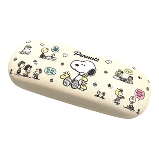 กล่องแว่นตา  ลายการ์ตูน  น่ารัก  ลาย  SNOOPY PEAN  ลายใหม่  สีครีม  (Glasses case) น่ารัก น่าใช้งาน by manopnest shop