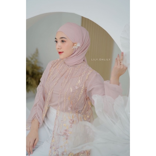 ด้านนอกของ Misha (ไม่รวมด้านใน)