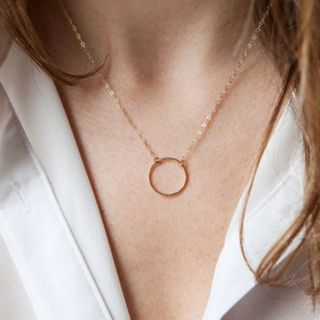 สร้อยคอมินิมอล • Minimalist Necklace