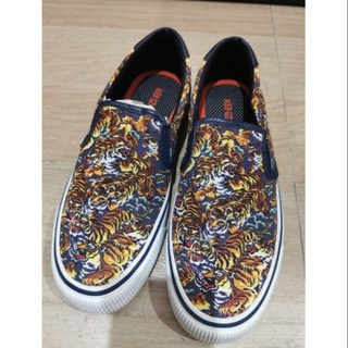 รองเท้า kenzo size 40 ของใหม่ ของแท้ 100% รองเท้า