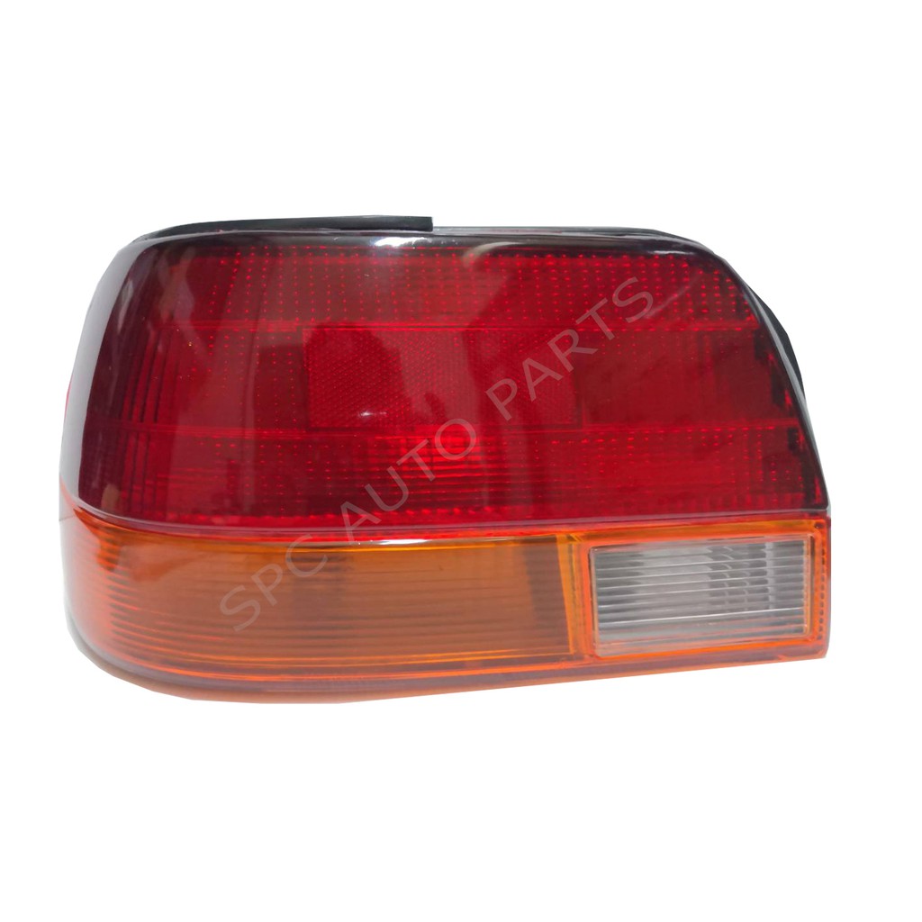 ไฟท้าย TOYOTA AE110 ข้างซ้าย