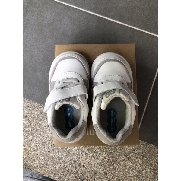 รองเท้า LBL  little blue lamb