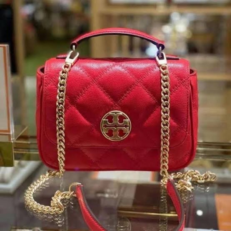 (ผ่อน0%) กระเป๋าสะพายข้าง ❤Tory Burch 82366 Willa Mini Top Handle Bag หนังแท้ สีแดง สายโซ่