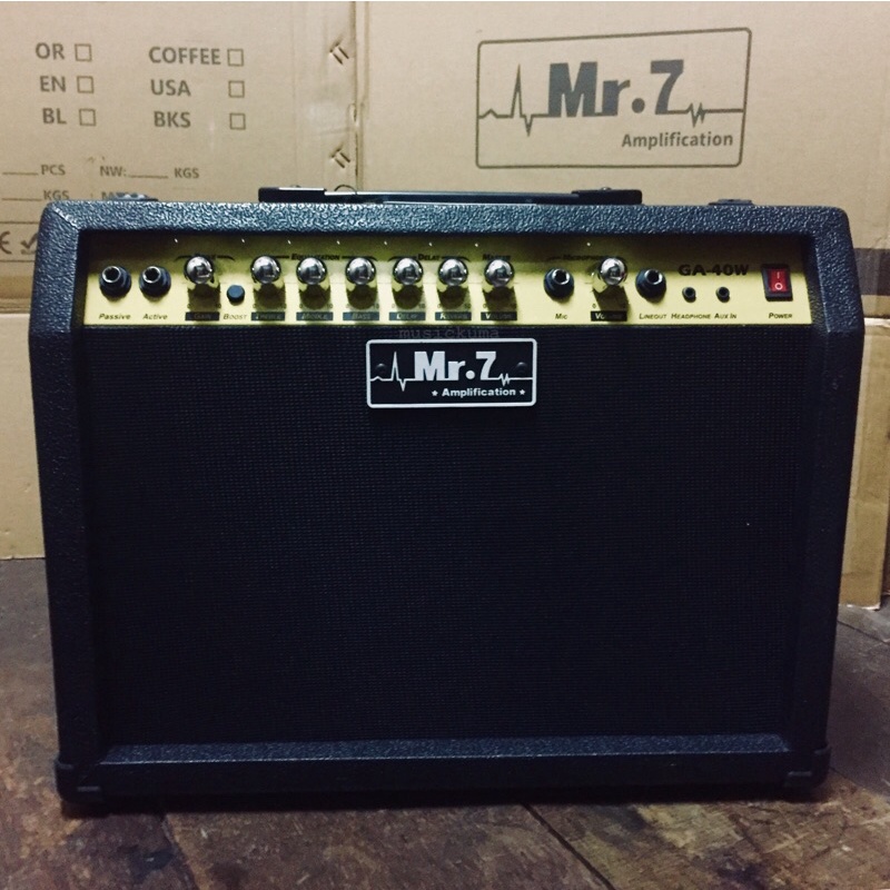 ตู้แอมป์กีต้าร์ 40 w mr7 ga-40w / ga40w แอมป์กีตาร์ไฟฟ้า เอฟเฟค 3 แบบ เสียงแตก รีเวิฟ ดีเลย์ เหมือน 