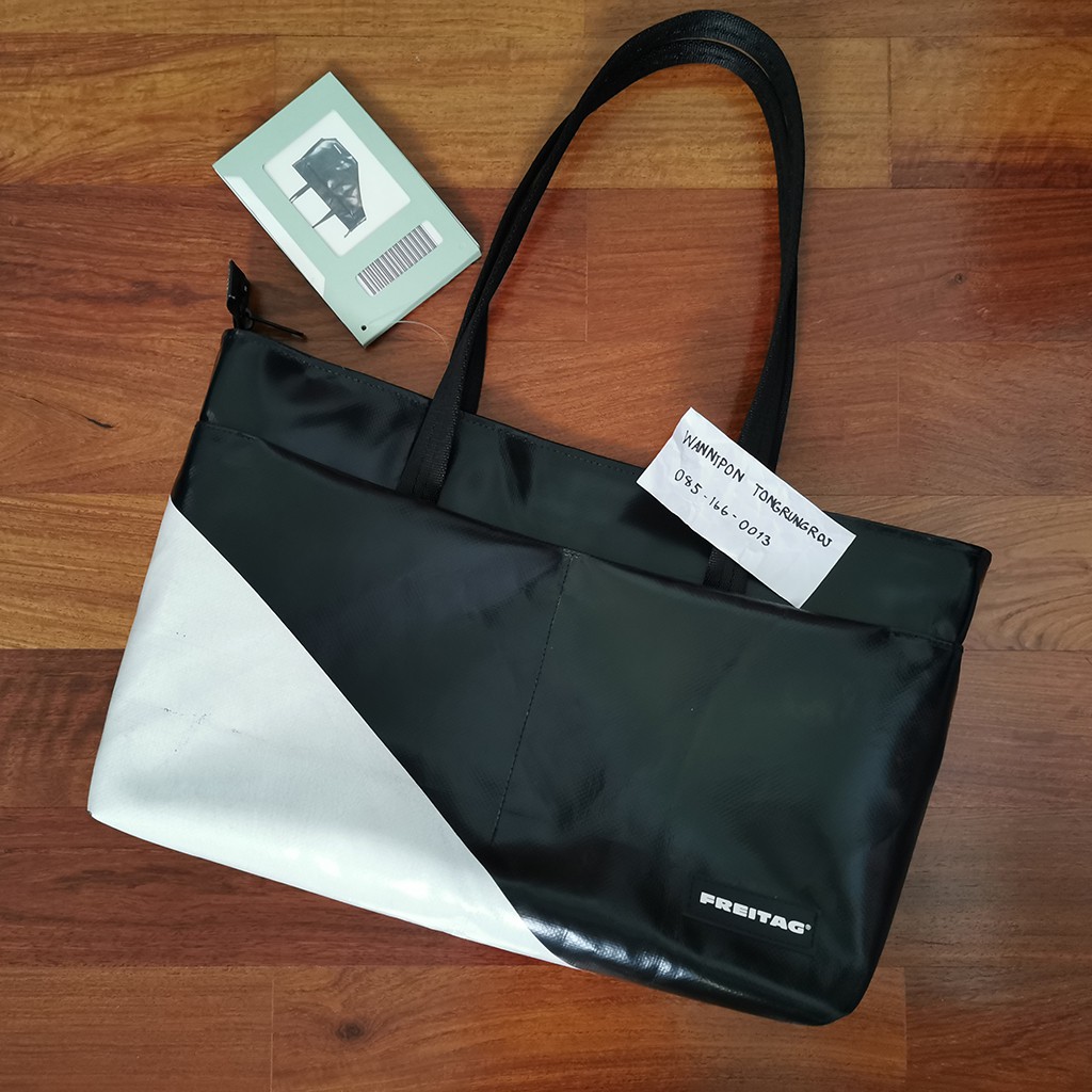 กระเป๋า Freitag Sterling F560 แท้ tag ห้อย