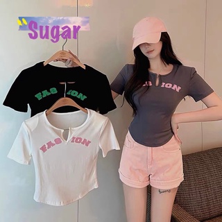 Sugar🌈พร้อมส่ง🌈เสื้อยืด แขนสั้น คอกลมโชว์ร่อง ปลายผ้าโค้ง ผ้าคอตตอน(25047)