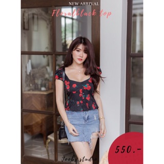 Floralblack top JOOBS