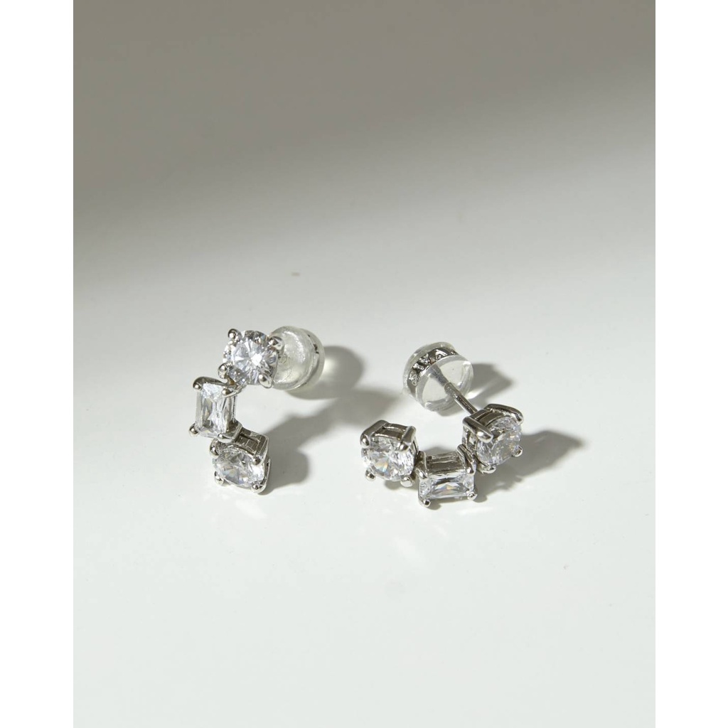 [ส่งด่วนฟรี]SWAN - Ava Stud Earring ต่างหูเติดหู เงินแท้ ฝังเพชรคิวบิกเซอร์โคเนีย cubic zirconia
