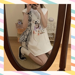 K2💝แฟชั่น เสื้อยืดคอกลมแขนกุดสีขาว พิมพ์ลายการ์ตูนผู้หญิง