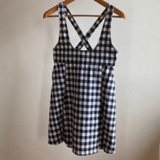 เดรสทรงเอี๊ยม Checkered Overall Dress