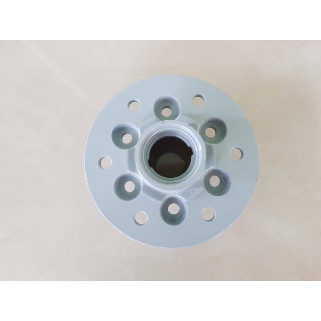 ดุมล้อหน้า ISUZU TFR 2.5,4JA1 ราคาอันละ800บาท