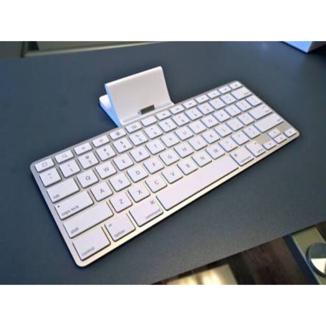 Apple iPad Keyboard Dock มือสองสภาพใหม่มาก