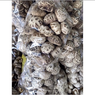 เห็ดหอมญี่ปุ่นดอกกลางหนา เห็ดลาย เกรดAAA5 น้ำหนัก 300 g