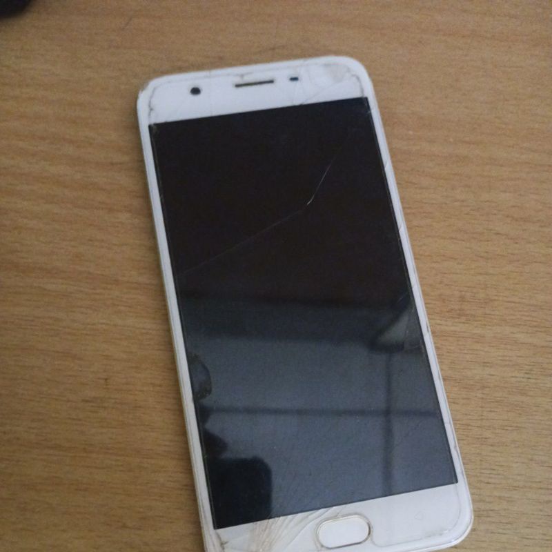 oppo a57 มือสอง ใช้งานได้ปกติ