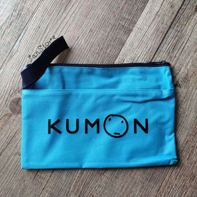 กระเป๋า Kumon Zip Wrislet ใหม่เอี่ยม