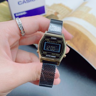 นาฬิกาข้อมือสายเลท  casio คาสิโอ้ ระบบดิจิตอล   มีวันที่ เดือน ปี มีไฟดูเวลากลางคืน พร้อมกล่องหนังสีขาว