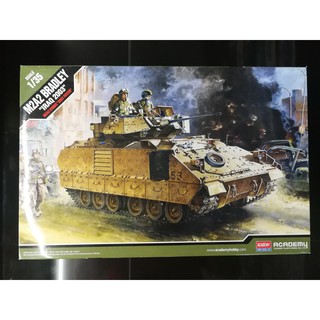 Academy Model 1/35 AC13205 M2A2 BRADLEY