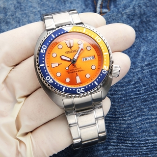 Seiko Padi นาฬิกาข้อมือชายเรืองแสง