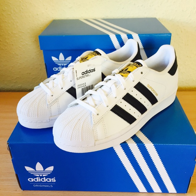 Adidas Superstar