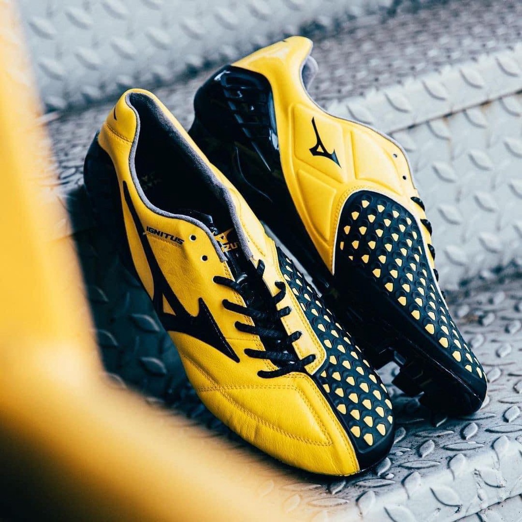 MIZUNO WAVE IGNITUS JAPAN YELLOWBLACK fennix football.store ThaiPick