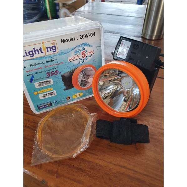 ไฟฉายคาดหัว หม้อแบต แสงไฟขาว หน้าไฟใหญ่ ไฟคาดหัว ไฟฉาย LED 20 w แบตทน ดำน้ำลึก5เมตร